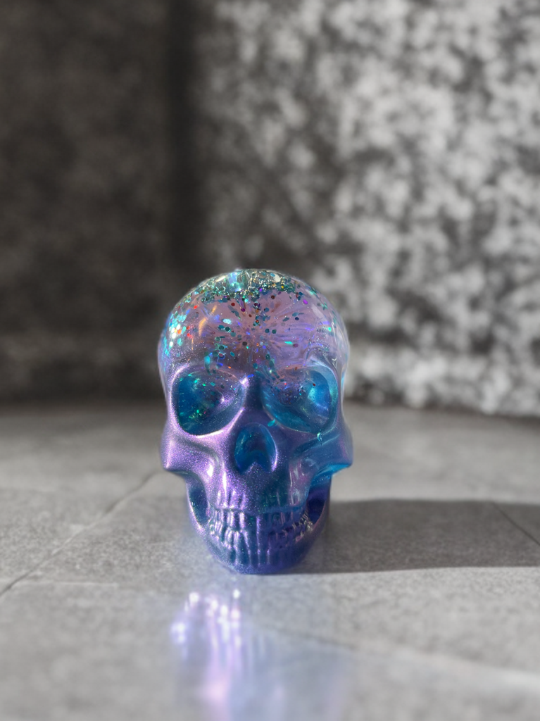 Medium/Small Skull Snow Globe