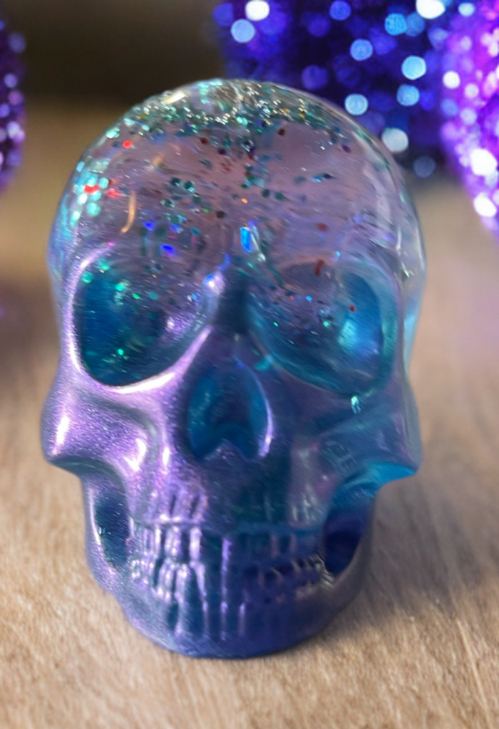 Medium/Small Skull Snow Globe